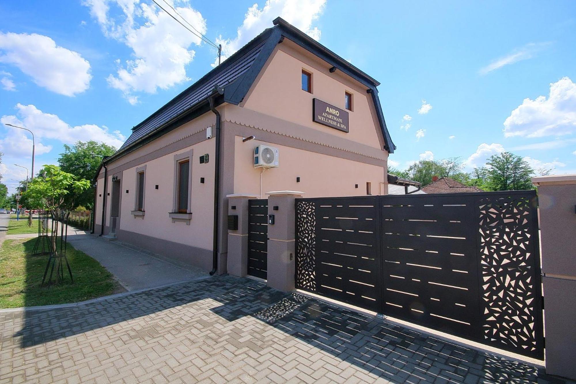 Apartamento Anro Palić Exterior foto